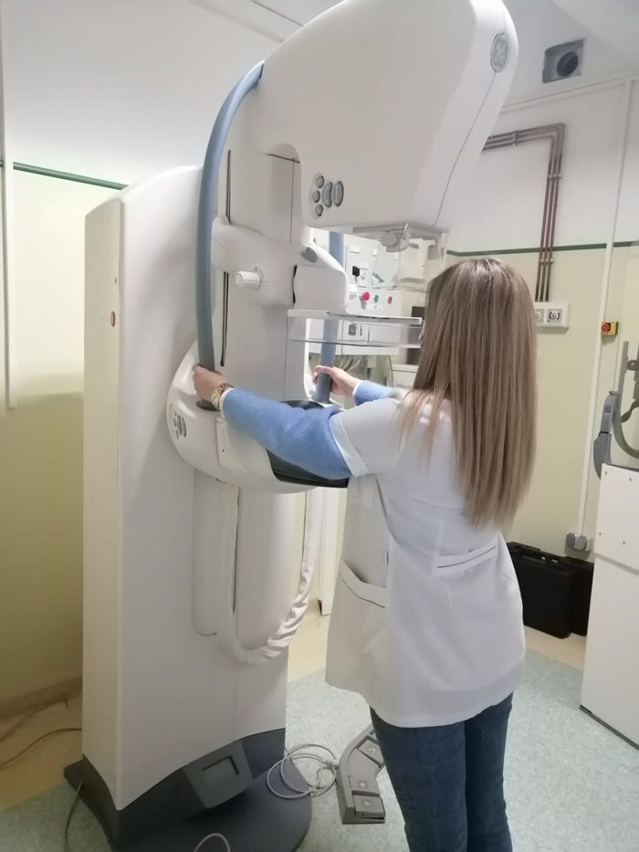 aparat-mamograf-oncofem-iroiasi